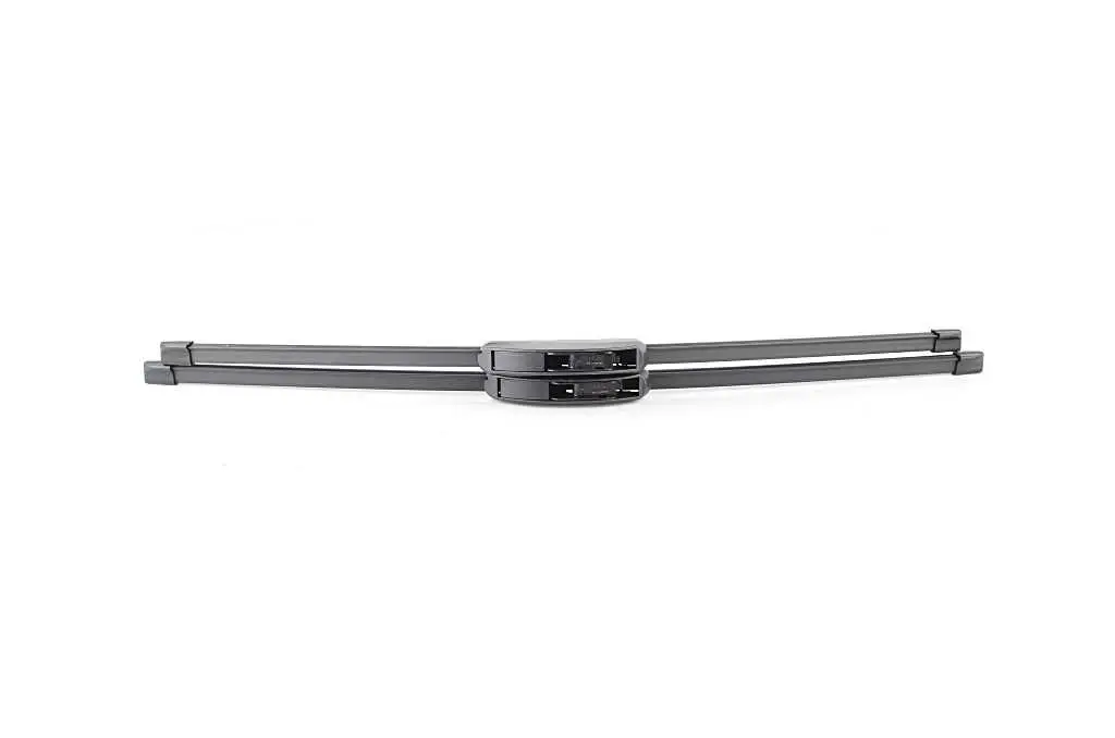 BMW 3 Series E36 Front Wiper Set | BSG 15-992-001