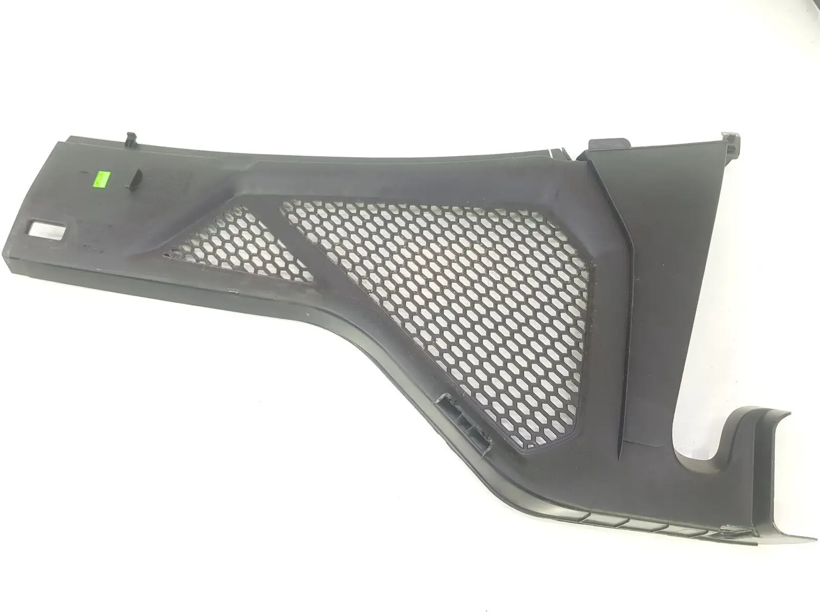 Bmw X5 Serisi F15 2014-2018 Ön Cam Izgarası Sağ | GKL 341133