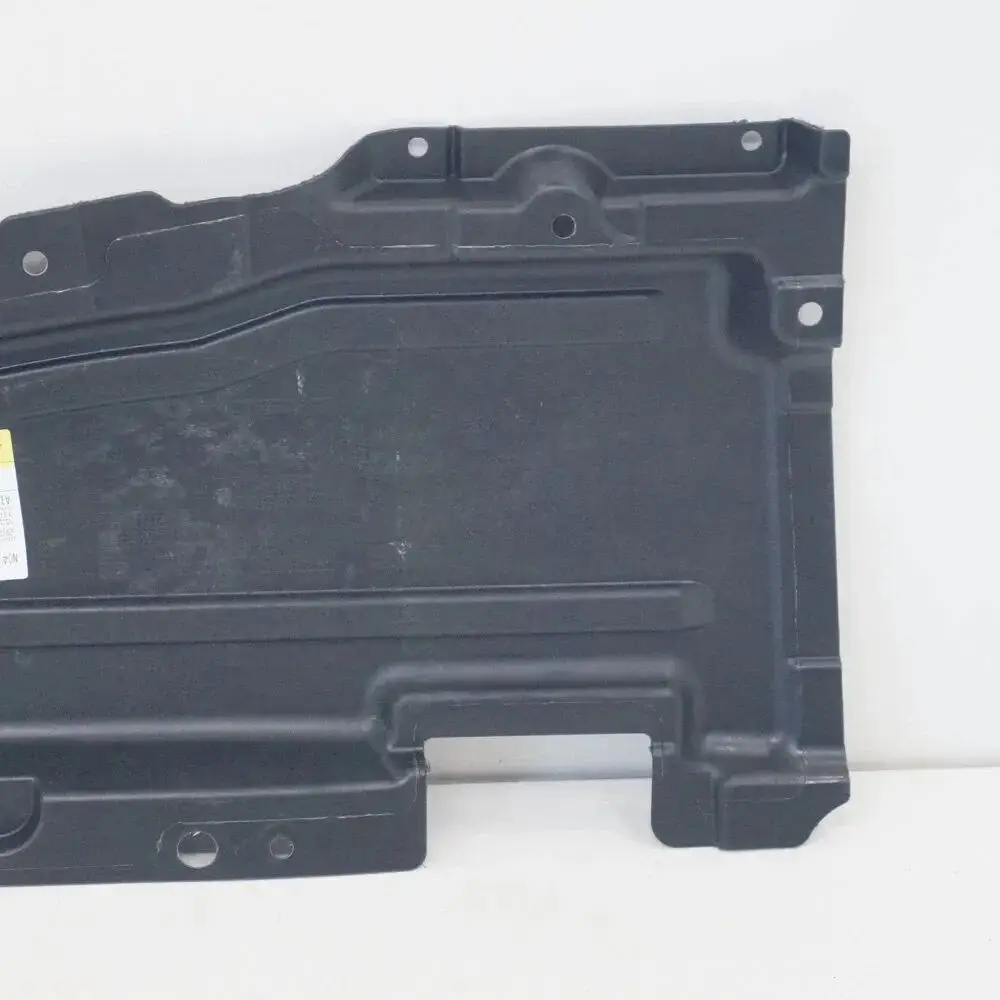 BMW X5 E70 Engine Lower Cover Front Middle Right | GKL Bmw X