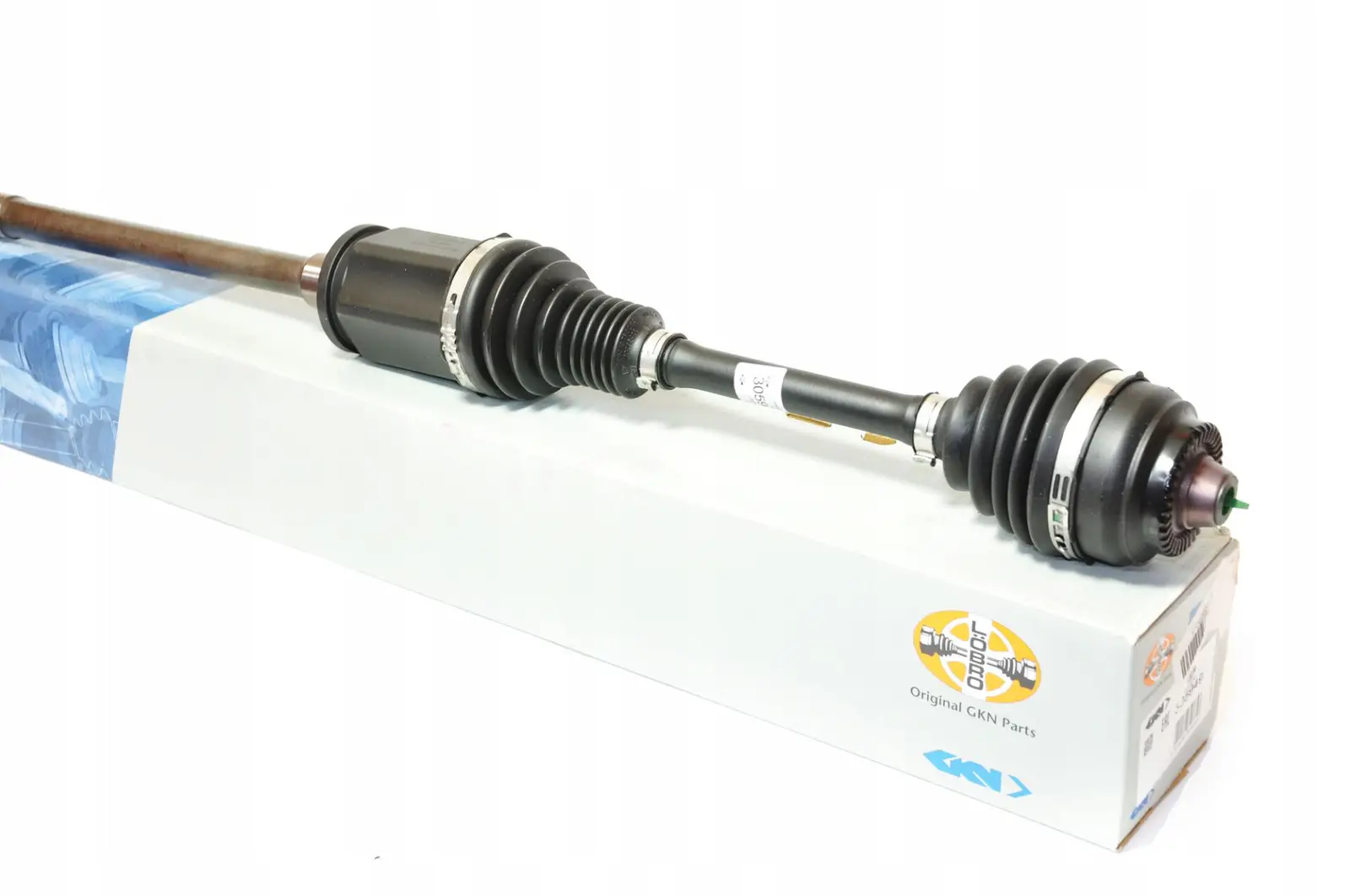 BMW 5 Series F10 xDrive Front Right Axle Shaft | GKN
