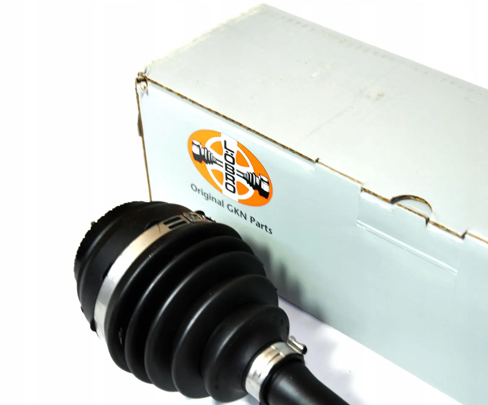 BMW 5 Series F10 xDrive Front Right Axle Shaft | GKN