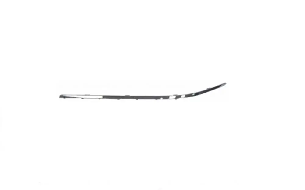 BMW 7 Series E65 Front Right Bumper Trim 2006 | ITHAL