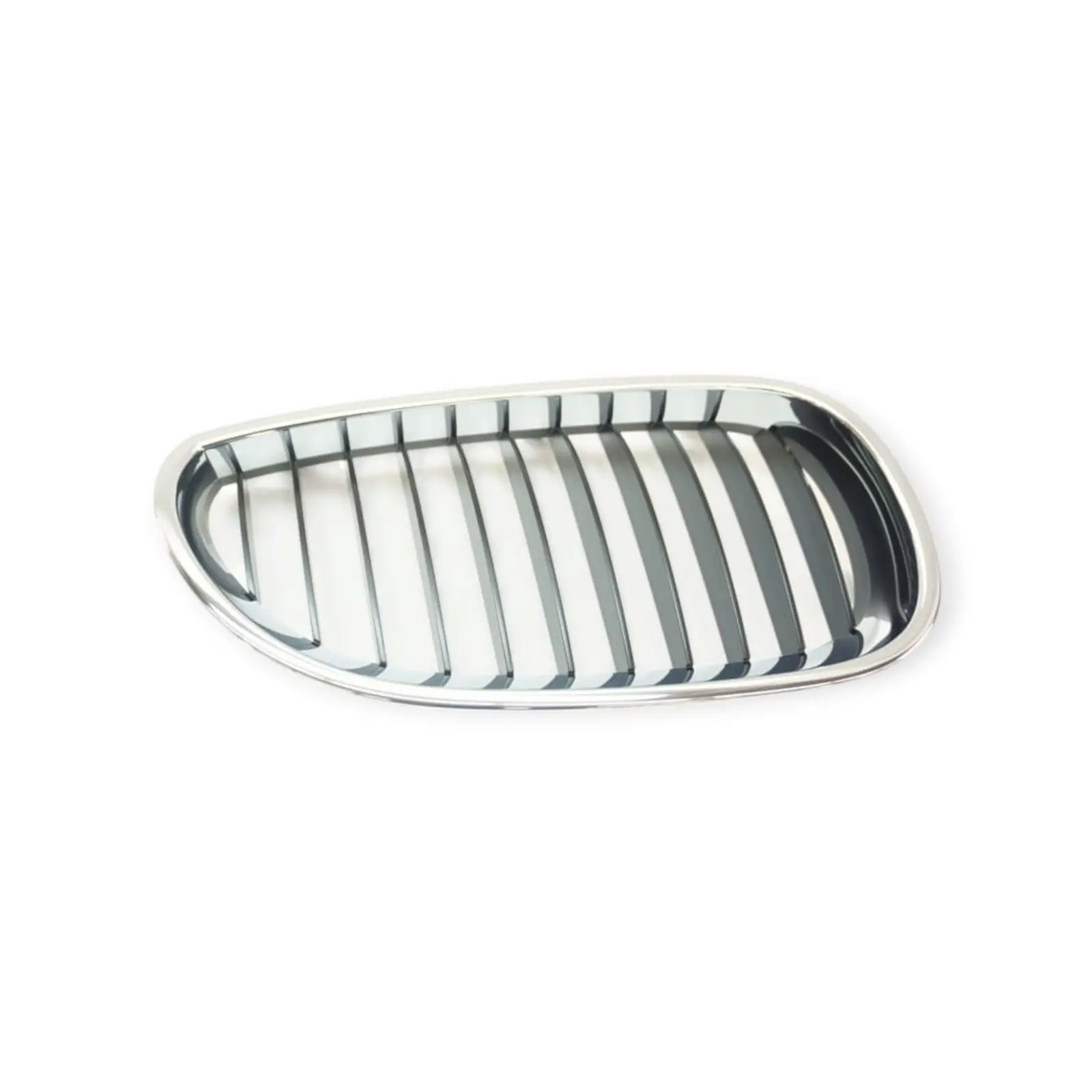 BMW 5 Series E60 Right Grille 2004-05 | IMPORT