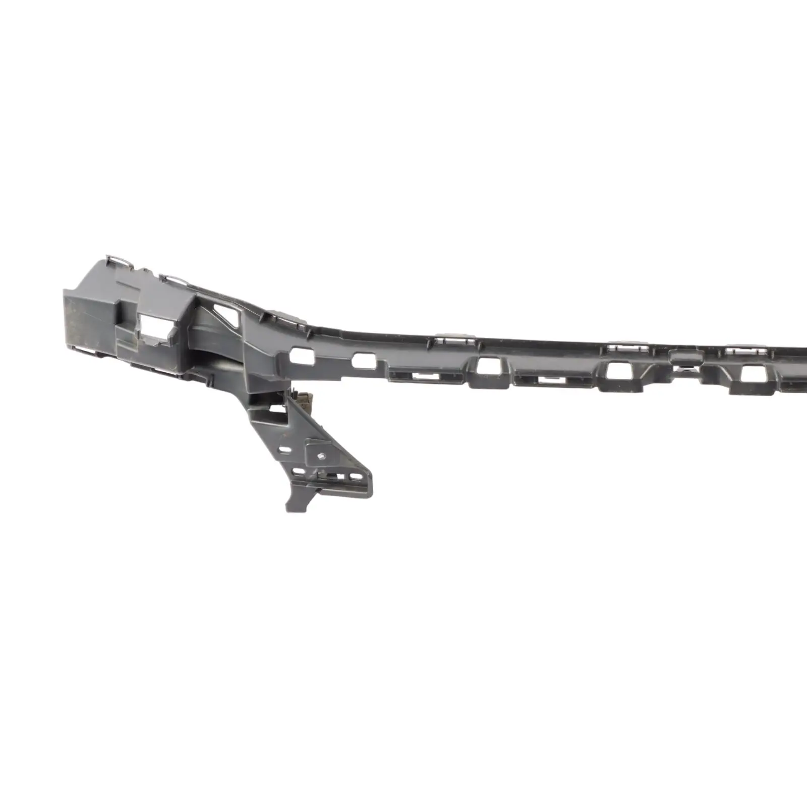 Mercedes C Serisi W205 Tampon Taşıyıcı Braketi  Ön İç Orta Amg 2014-18 | ITHAL A2058853365