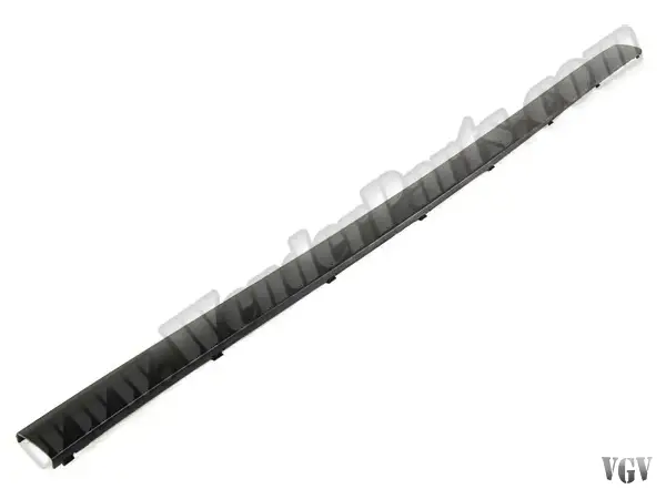 BMW 3 Series E36 1991-1998 Rear Middle Bumper Trim | WENDER