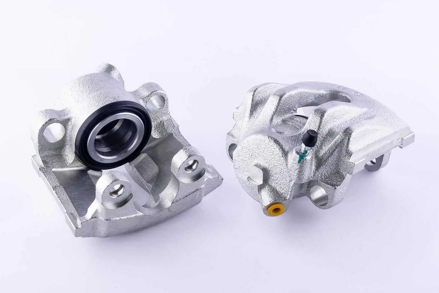 BMW 3 Serisi E46 Fren Kaliperi Ön Sol | HELLA 8AN 355 788-951