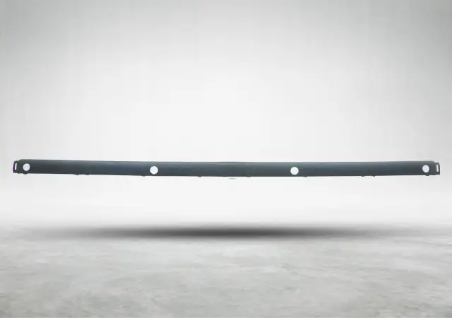 BMW 3 Series E46 Rear Middle Bumper Trim with PDC | WENDER