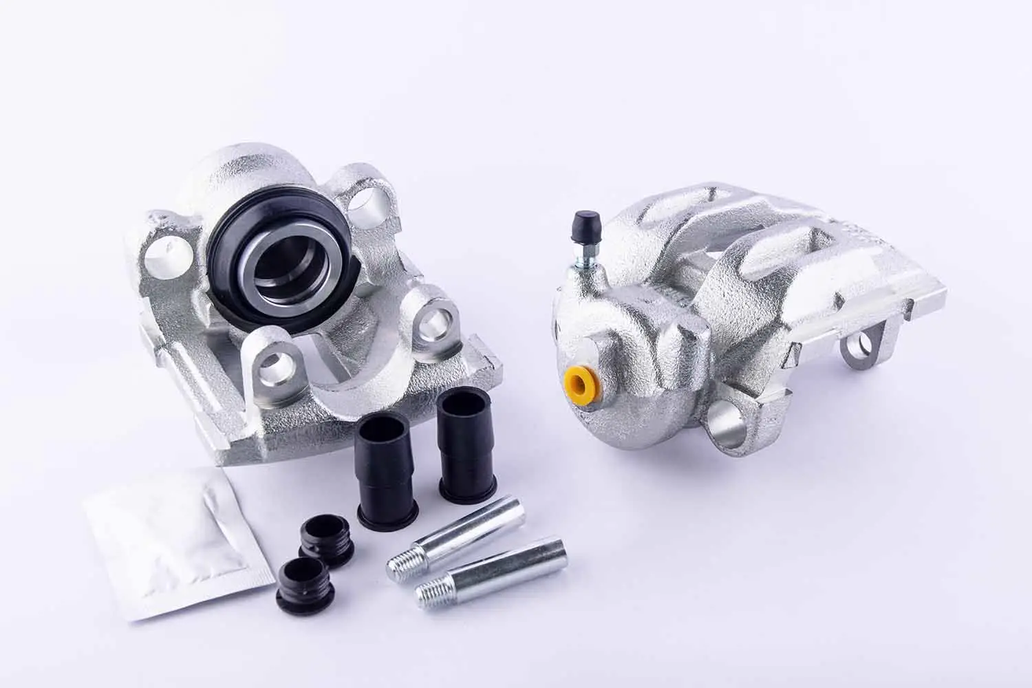BMW X1 Serisi E84 Fren Kaliperi | HELLA 8AN 355 785-131