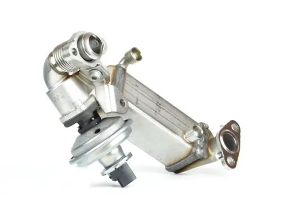 BMW 5 Serisi E60 N47 Egr Soğutucu | MAHLE CE 8 000P