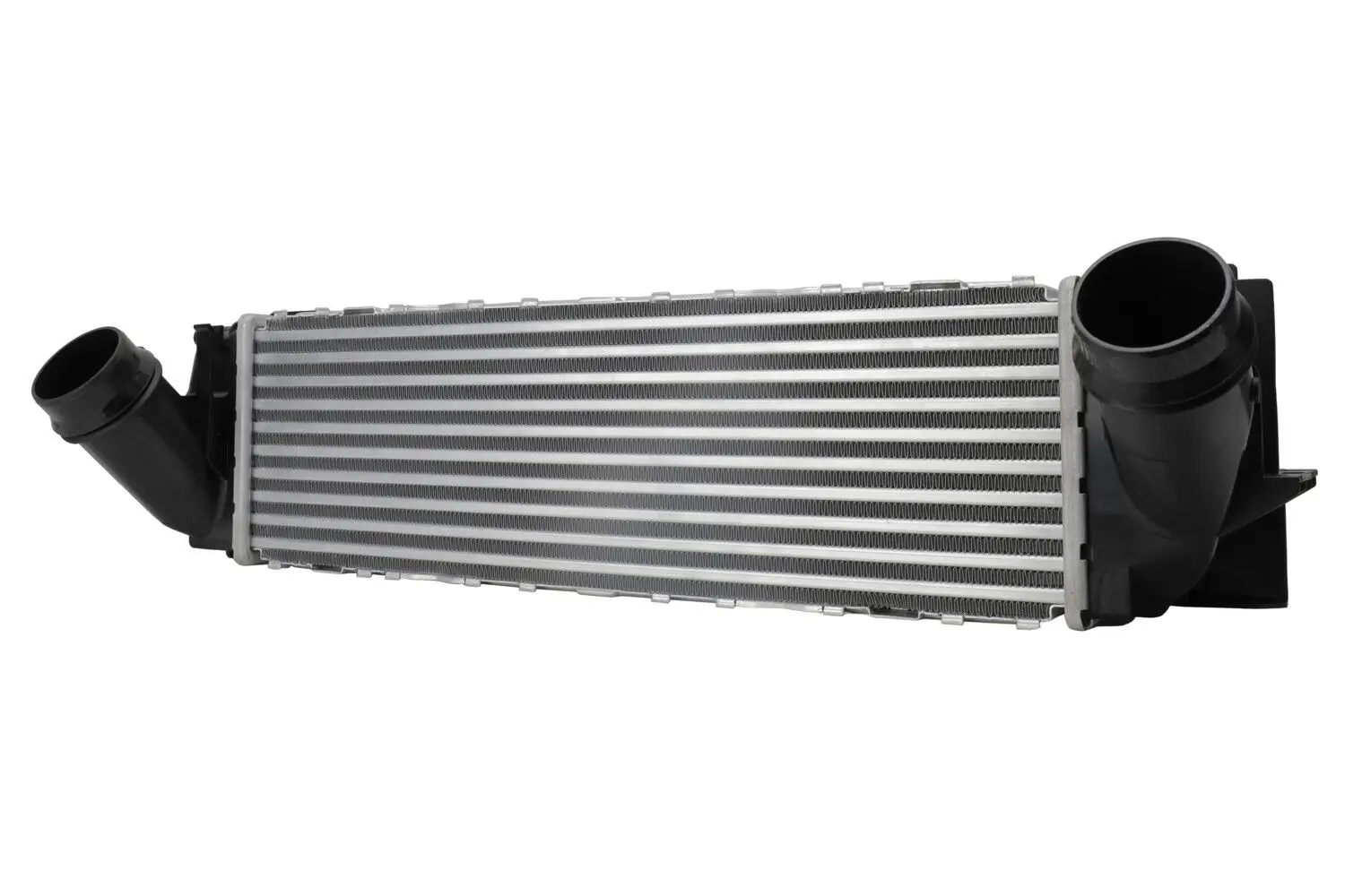 BMW X4 Serisi F26 B47 Turbo İntercooler Radyatörü | HELLA 8ML 366 341-451
