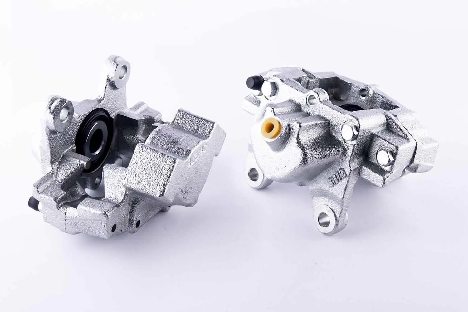 Mercedes C Serisi W202 Fren Kaliperi Arka Sağ | HELLA 8AN 355 782-021