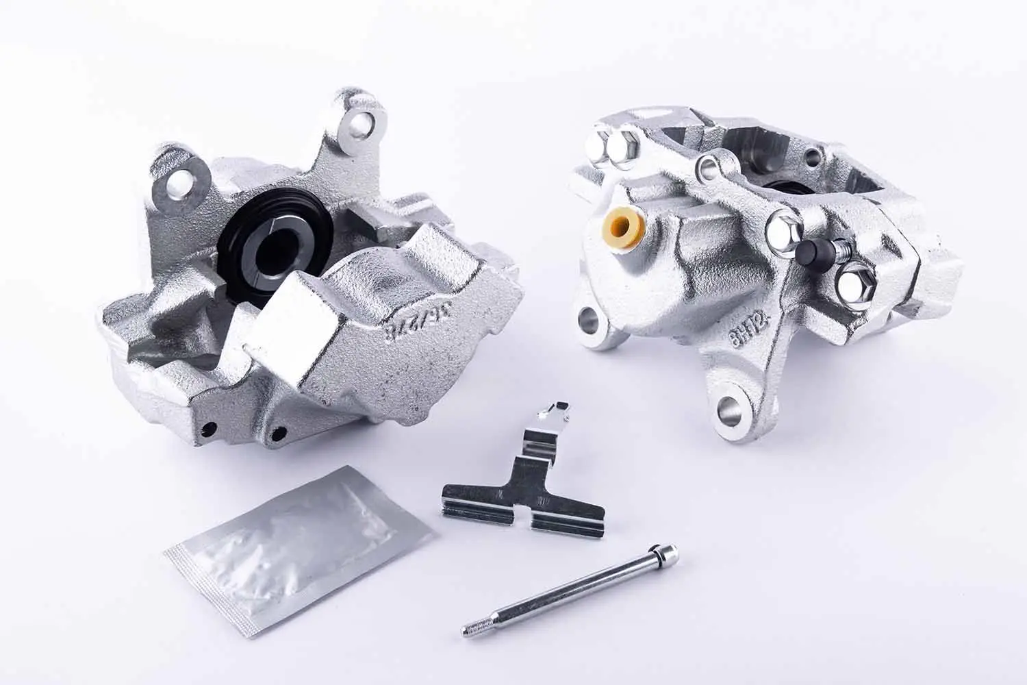 Mercedes E Serisi W210 Fren Kaliperi Arka Sol | HELLA 8AN 355 782-011