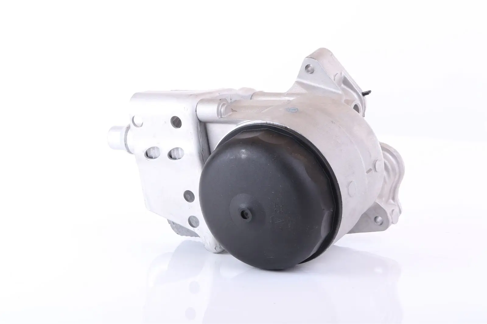 BMW 3 Serisi E90 2004-2012 N43 Yağ Soğutucusu Filtre Kütüklü | NISSENS 91323