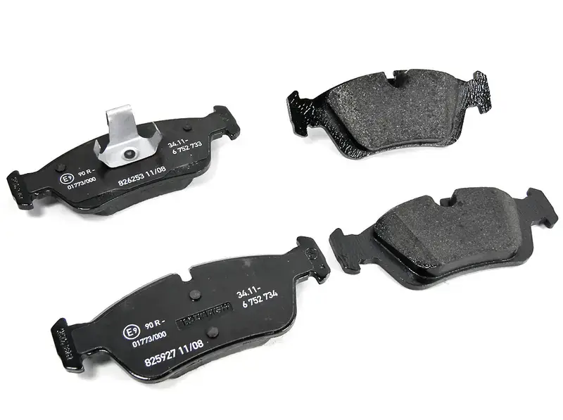 BMW E36 Front Brake Pad Set | VALEO 670018