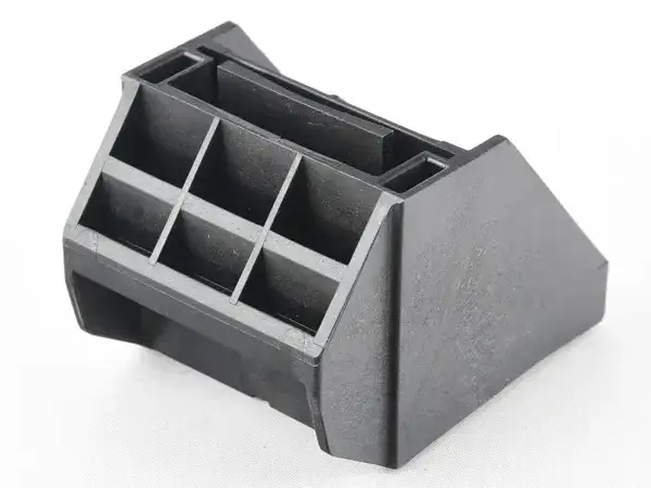 BMW 5 Series E60 Radiator Bracket Lower | WENDER BA17117544526