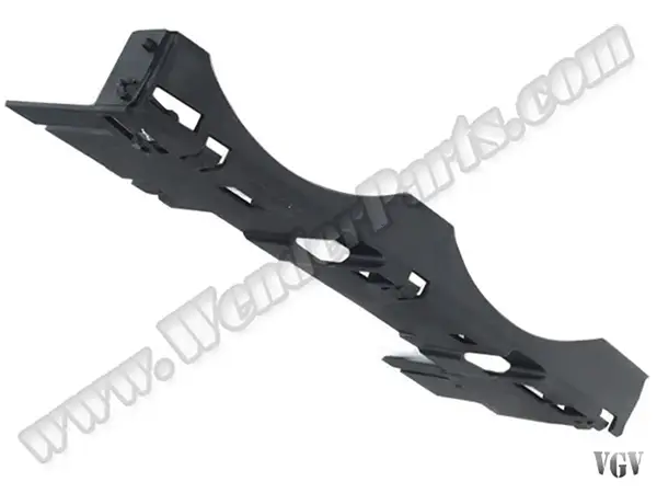 BMW 7 Series E38 1999-2001 Headlight Lower Trim Right Plastic | WENDER BA51138236890