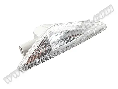 BMW X6 Serisi E71 2007-2014 Çamurluk Sinyali Sağ (Beyaz) | WENDER BA63137171008