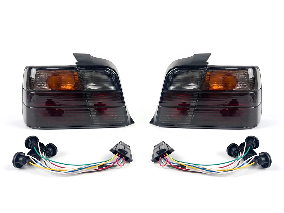 BMW 3 Series E36 1991-1998 Complete Tail Light (Sedan) Purple Turn Signal | WENDER BA9405447/448