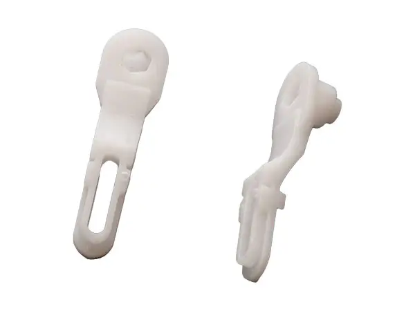 Mercedes C Series W203 2000-2007 Heater Connection Clip Set | WENDER MA2038300033