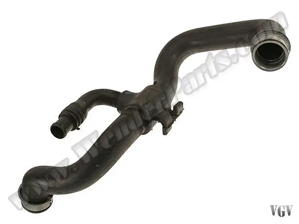 Mercedes C Serisi W204 2007-2013 Radyatör Hortumu Alt; Sağ | WENDER MA2045013782