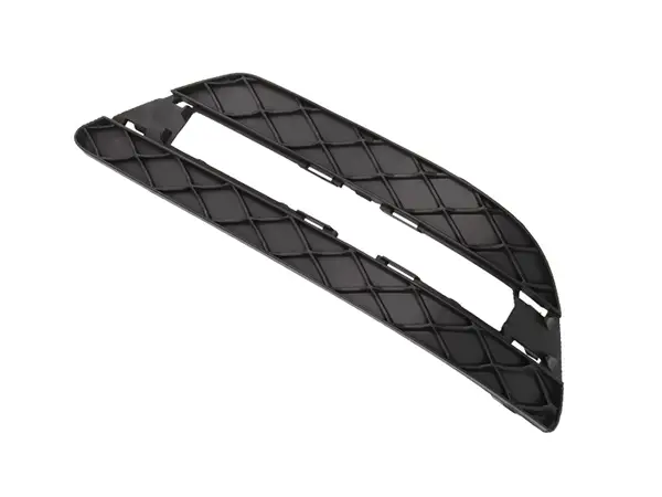 Mercedes C Series W204 2007-2013 Bumper Grille Front Left; Closed | WENDER MA2048803224P1