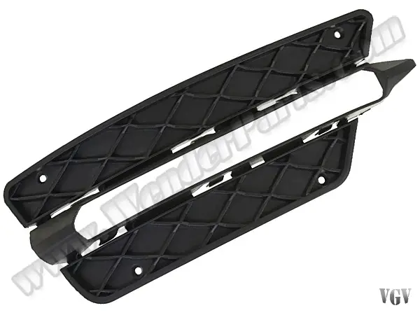 Mercedes C Series W204 2007-2013 Bumper Grille Front Right; Closed | WENDER MA2048851453