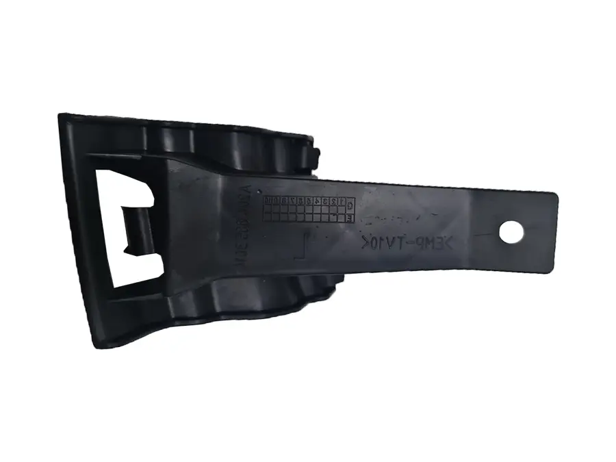 Mercedes C Series W204 2007-2013 Bumper Carrier Bracket Rear Right | WENDER MA2048853714