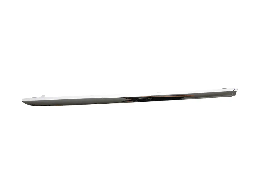 Mercedes C Serisi W205 2015-2020 Marşpiye Çitası Arka Sağ; Krom | WENDER MA2056906402