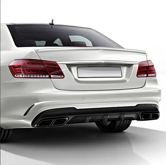 Mercedes E Serisi W212 AMG 2009-2016 Gövde Kiti Park Sensörlü: Ön ve Arka, Dörtlü Egzoz Çıkışlı Egzoz Uçlu, Marşpiyelli, Panjururlu | WENDER MA2122101