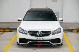 Mercedes E Serisi W212 AMG E63 Ön Tampon Nikelajı Üst Orta