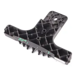 Mercedes E Serisi W212 Panjur Braketi Üst Orta 2009-12 |ITHAL A2128850136