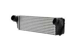 BMW 7 Serisi F01 N54 Turbo İntercooler Radyatörü | HELLA 8ML 366 470-821