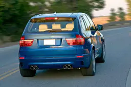 BMW X5 Serisi E70 2007-2013 Gövde Kiti PDCli:Ön/Arka, <OO-OO> Egz.Çıkışlı, Dodikler -X5M- 2007-09 | WENDER BA0702110