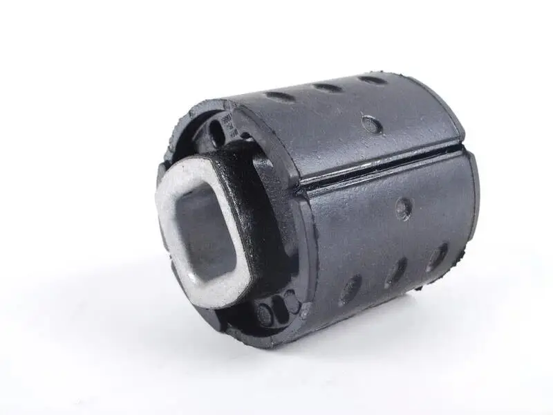 BMW 6 Serisi E63 Arka Travers Takozu | FAG 829066610