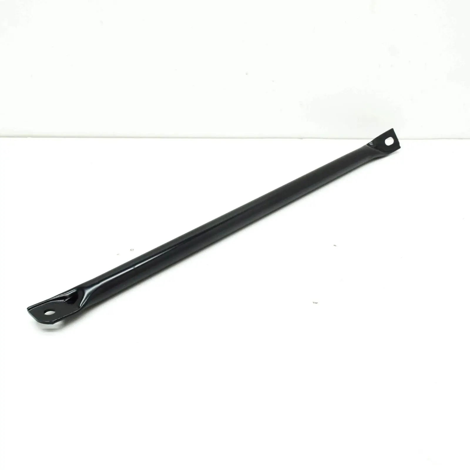 BMW F10 Front Right Panel Support Arm - GKL 340438