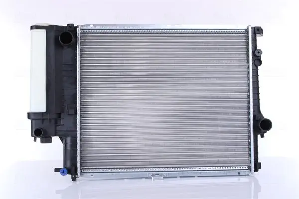BMW 5 Serisi E39 1996-2003 M52 Su Radyatörü Otomatik Klimalı | NISSENS 60607A
