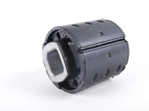 BMW 5 Serisi E60 Arka Travers Takozu | FAG 829066610