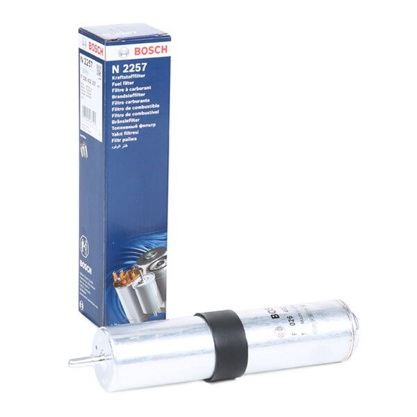 BMW 1 Serisi F40 116d B37 Yakıt Filtresi | BOSCH F026402257