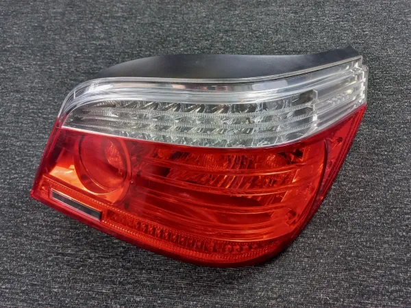 GKL 343605 | Bmw 5 Serisi E60 2001-2010 Lci Komple Stop Sağ 2007-2009
