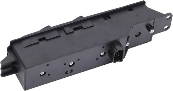 OSSCA 42774 | Mercedes Sprinter W906 2006-18 Cam Düğmesi Sağ