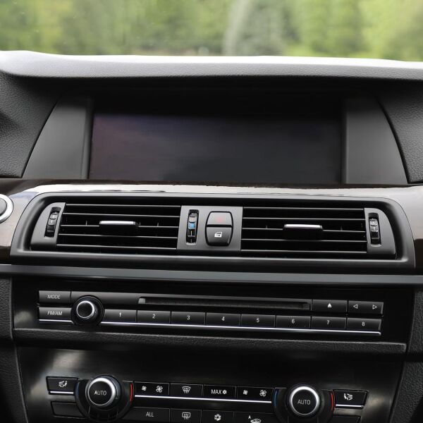 GKL 340005 | Bmw F10+Lci Klima Kalorifer Izgarası (Siyah) Ön Orta