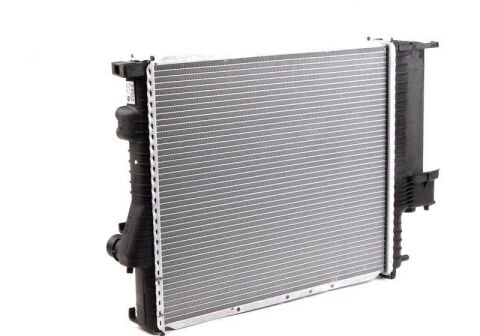 BMW 5 Serisi E39 M52 Su Radyatörü Kazanlı Tip | NRF 58165