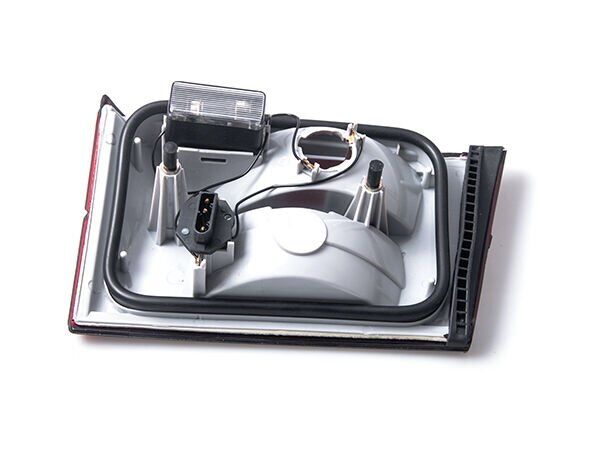 BMW E34 İç Stop Lambası Sağ | WENDER B A63211384012