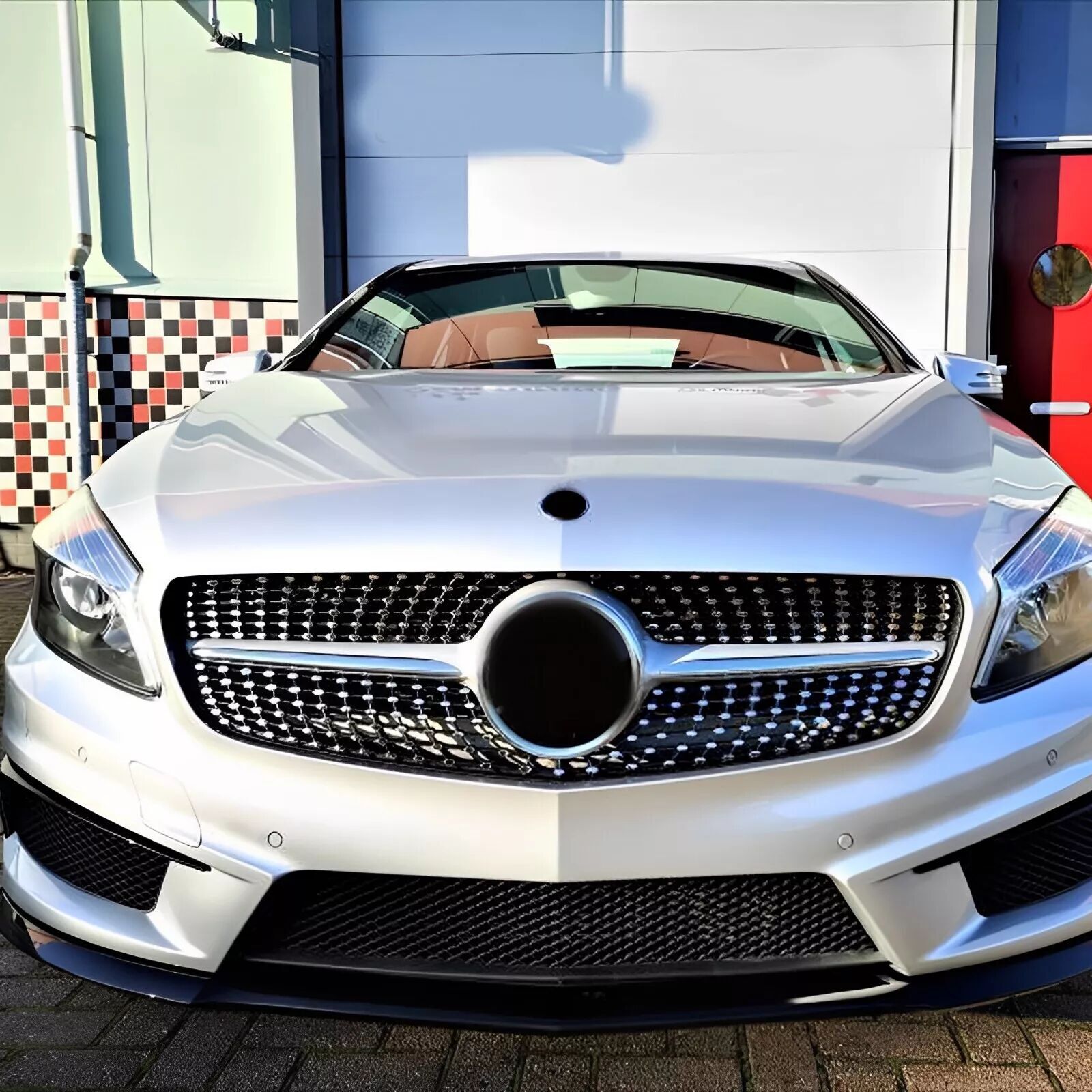 Mercedes W176 Diamond Chrome Grille | APD
