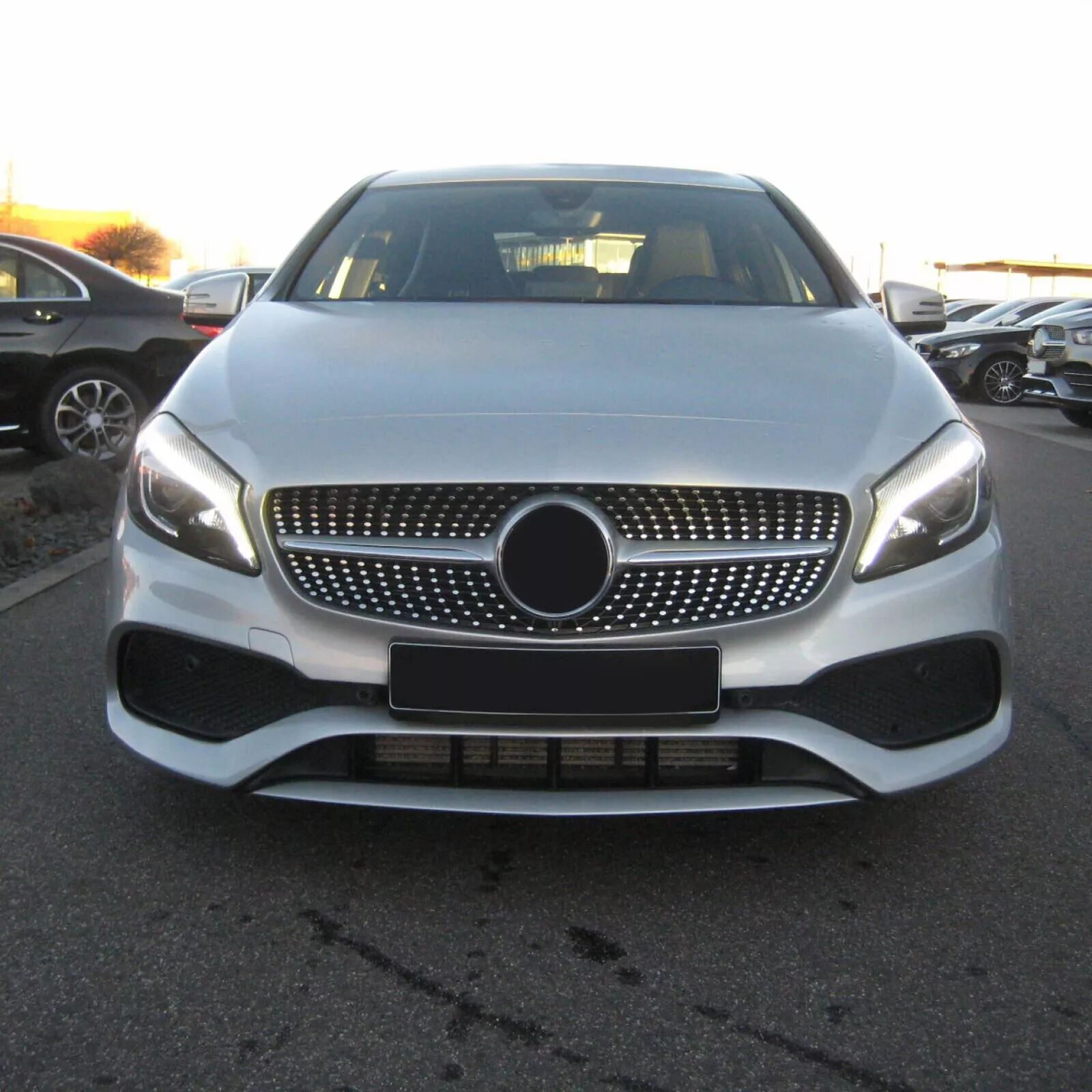 Mercedes W176 2016-2018 Diamond Chrome Grille
