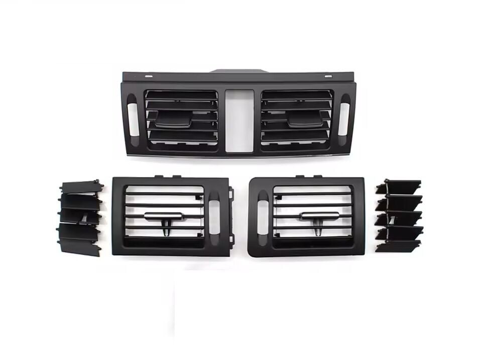 Mercedes W204 Kalorifer Izgarası Ön Set