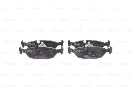 BMW E30 325i Fren Balatası Arka | BOSCH 0986466751