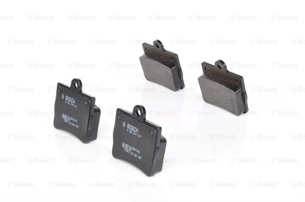 Mercedes W202 C 200 DIESEL Fren Balatası Arka | BOSCH 0986494017