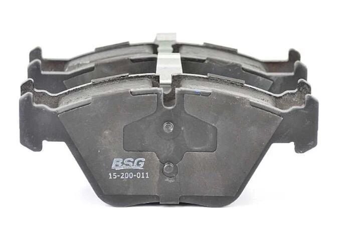 BMW E46 Front Brake Pad Set | BSG 15-200-011