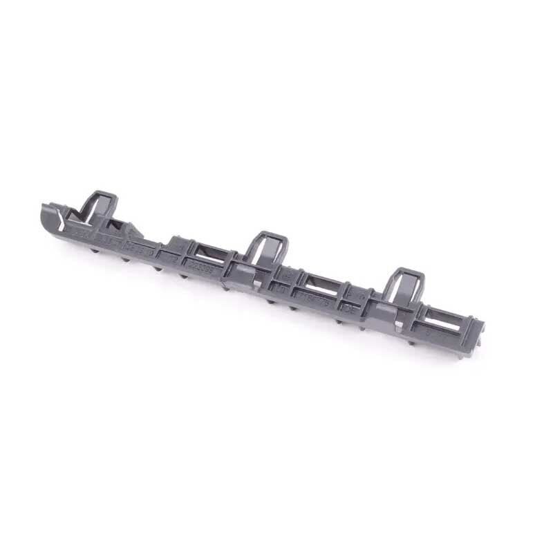 BMW F10 Front Right Side Skirt Bracket | GKL 340357